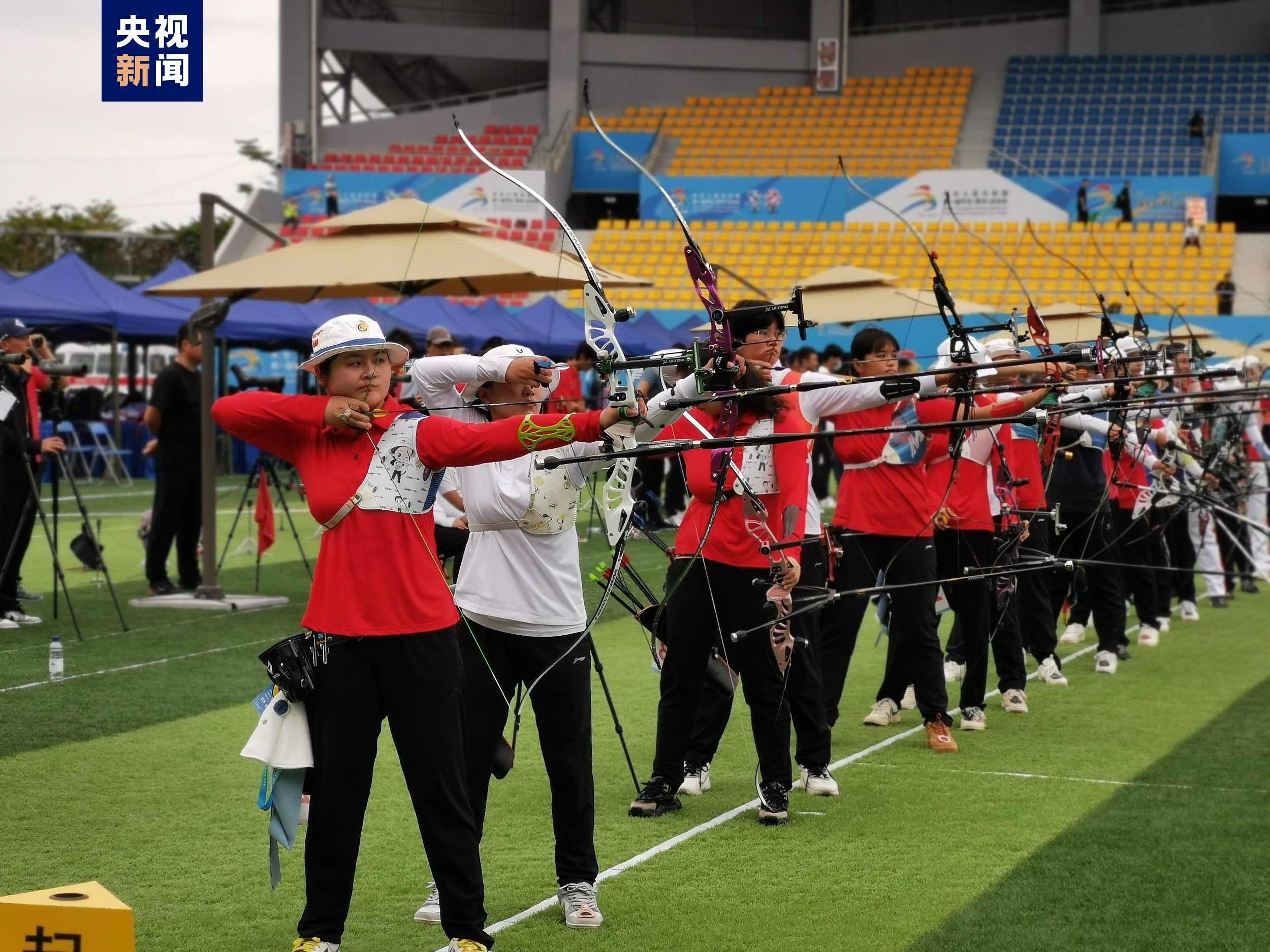 米兰体育-全国射箭比赛，精准射击赢得荣誉